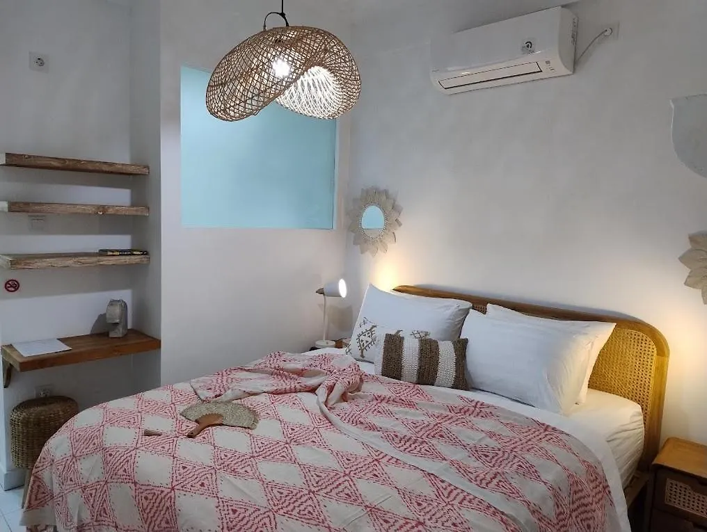 Motel Molly Boutique Rooms Seminyak 0*, Seminyak (Bali)